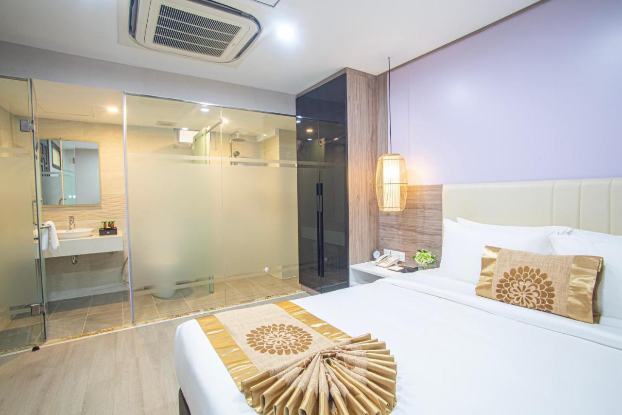 Phòng Cổ Điển Giường Đôi